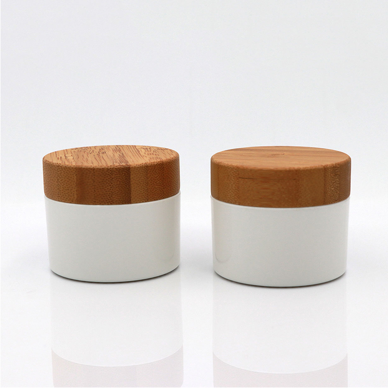 50g 100g 200g 250g Matowe tworzywo sztuczne PP Masło do ciała Balsam kosmetyczny Słoik na krem do twarzy Z nadrukiem Bambusowa pokrywka 50g 100g 200g 250g Matowe tworzywo sztuczne PP Masło do ciała Balsam kosmetyczny Słoik na krem do twarzy Z nadrukiem Bambusowa pokrywka