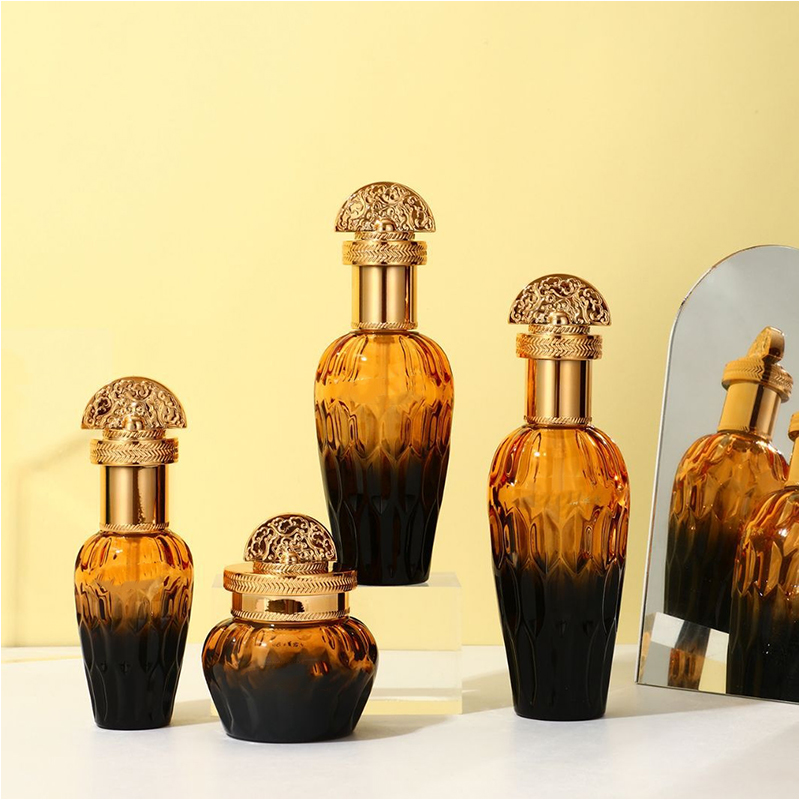 Matowe przezroczyste szkło Opakowania do pielęgnacji skóry Pojemniki na kosmetyki Szklana butelka balsamu z pompką z zakraplaczem