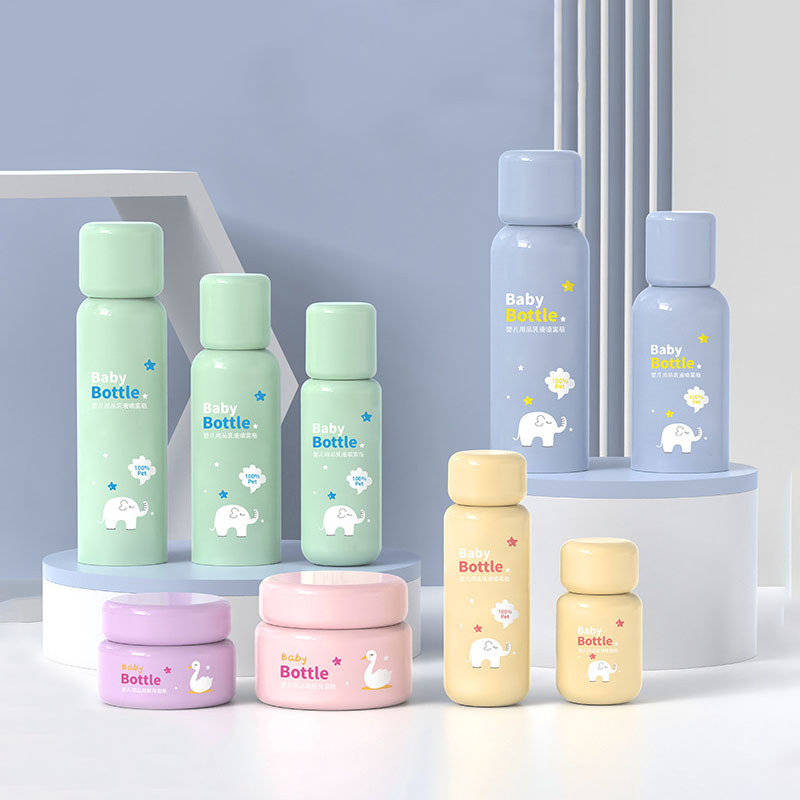 50 ml 100 ml 120 ml 150 ml 200 ml Plastikowa butelka kosmetyczna PET do ochrony przeciwsłonecznej Środek dezynfekujący Wilgotna mgiełka w sprayu Perfumy Stosowanie olejku eterycznego