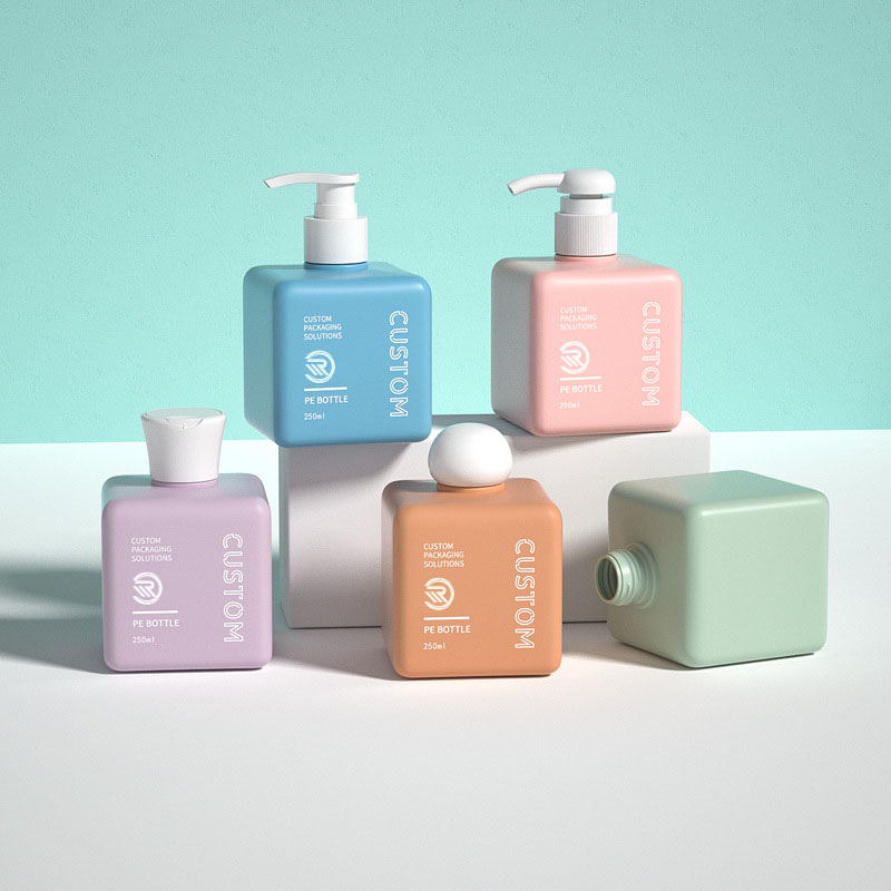 Popularne plastikowe kwadratowe szampony do pielęgnacji skóry z recyklingu PET Butelki z olejkiem do masła do ciała 150 ml 200 ml 250 ml Rozmiary z sitodrukiem